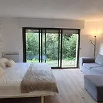 Luxury Getaway - Modern With Pool And Ac Villa Vallauris