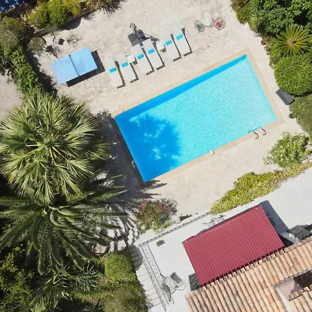 Luxury Getaway - Modern With Pool And Ac Villa *
