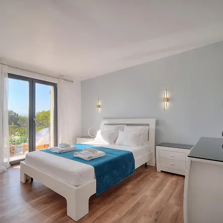 Luxury Getaway - Modern With Pool And Ac * Валлорис