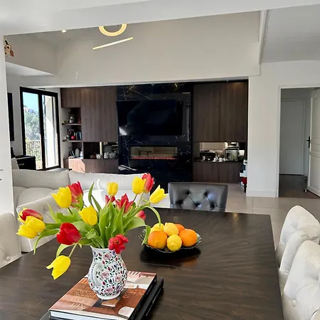 Luxury Getaway - Modern With Pool And Ac * Валлорис