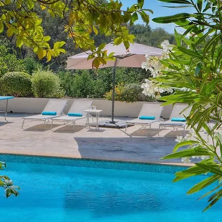 Luxury Getaway - Modern With Pool And Ac 别墅 *